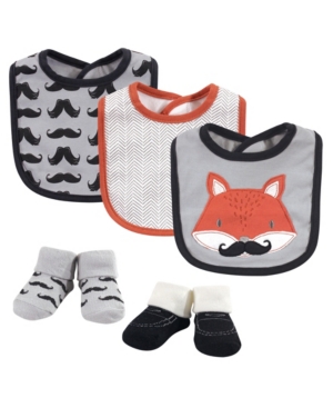 image of Hudson Baby Baby Boys Mr. Fox Bib and Sock Set, Pack of 5