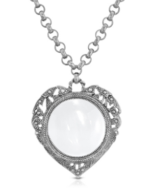 image of 2028 Pewter Heart with Magnifier 30