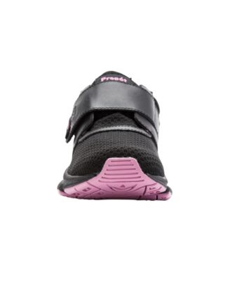 propét women's stability x strap sneaker