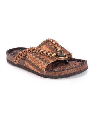 Muk Luks Women's Elaine Sandals 