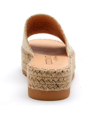 coconuts del mar sandal