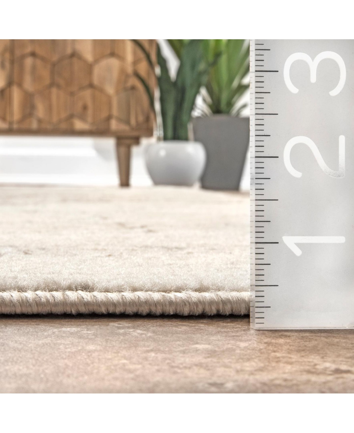nuLoom Manor Distressed FrejaArea Rug - Beige