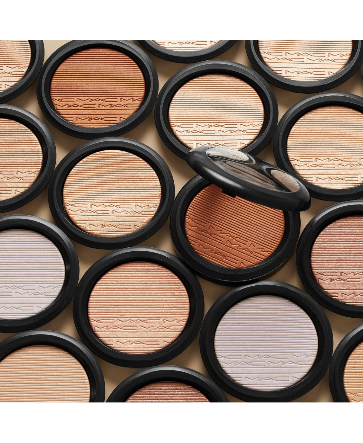 Shop Mac Extra Dimension Skinfinish Highlighter In Oh Darling