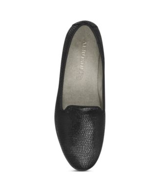 betunia loafer
