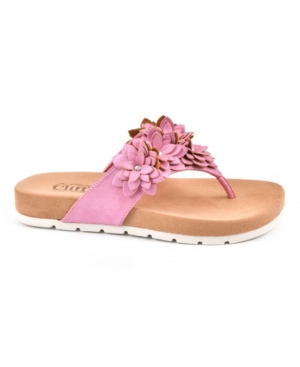 Cliffs by White Mountain Terris Comfort Thong Sandals Women's Shoes