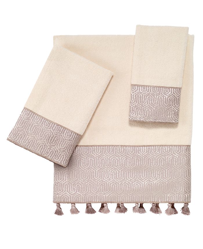 Avanti CLOSEOUT! Beaufort Ivory Hand Towel Macy's