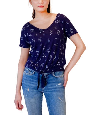 image of Hippie Rose Juniors- Tie-Front V-Neck Top