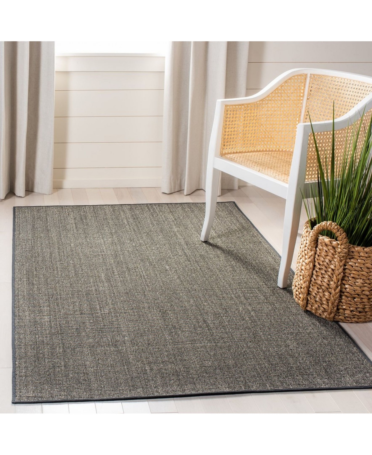 Martha Stewart Collection MSR9501FArea Rug - Charcoal