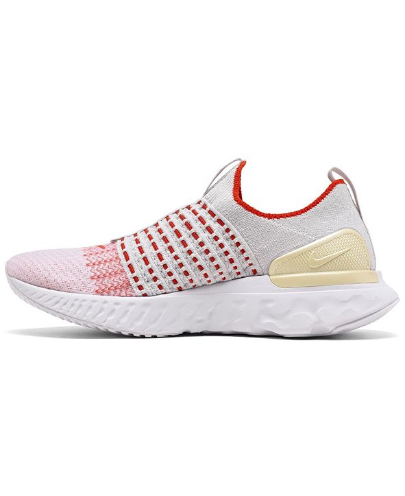 nike women's react phantom run flyknit 2 running shoes reviews