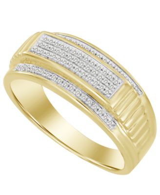 Men's Diamond (1/5 ct. t.w.) Ring in 10K Yellow Gold
