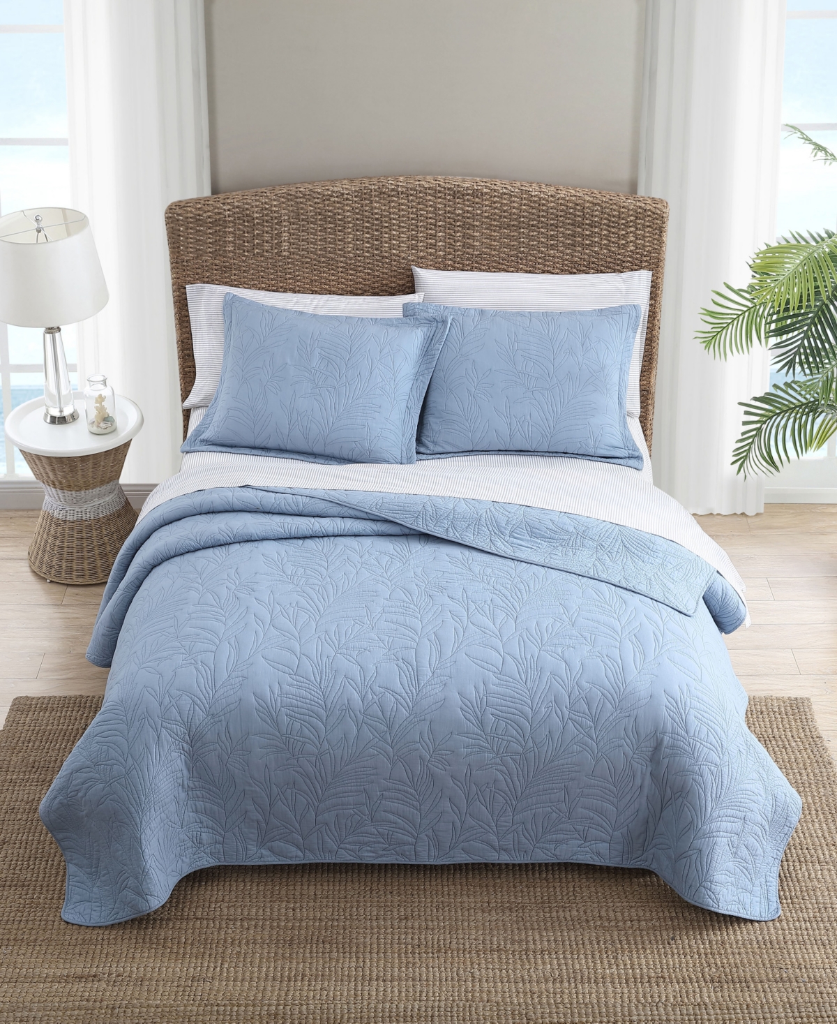 Tommy Bahama Home Solid Costa Sera Cotton Reversible Quilt, Twin In Ocean Blue
