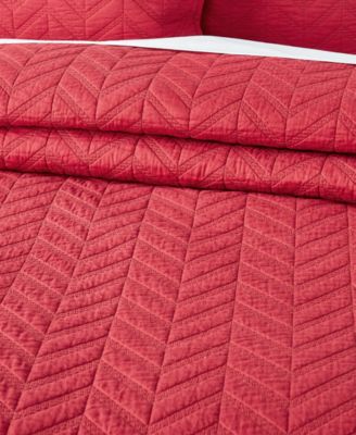 CLOSEOUT! Herringbone Stitch Quilt Sets