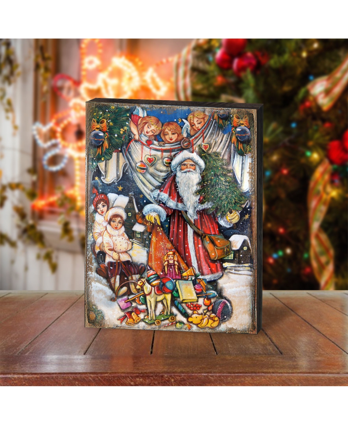 Designocracy Vintage-Like Gift Giver Santa by G. DeBrekht Handcrafted Wall and Home Decor