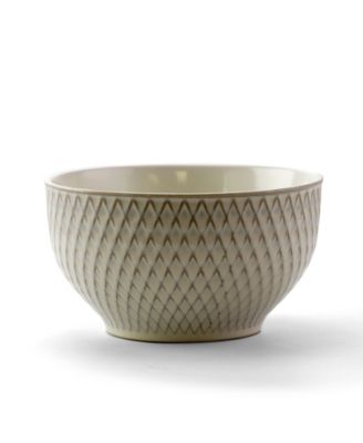 Round 16 Pc. Dinnerware Set, Service for 4