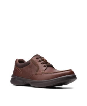 image of Clarks Men-s Bradley Vibe Lace-Up Shoes Men-s Shoes