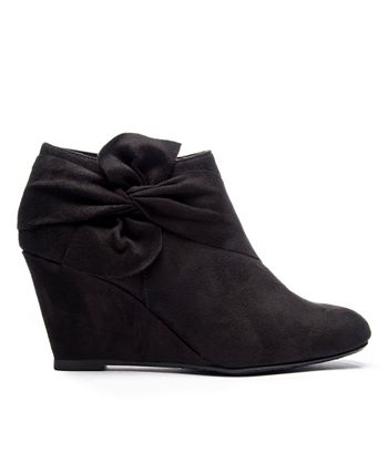 Cl by laundry clearance vianne wedge bootie