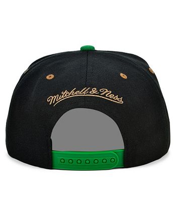 Mitchell & Ness - Men's Boston Celtics Hardwood Classic Reload Snapback Cap