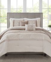 8 piece senil bedding set. 9 12 piece bed in a bag and comforter