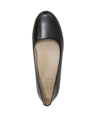 Women's Maxwell Round Toe Ballet Flats