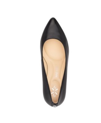 Women's Cal 9x9 Slip-On Wedge Pumps 