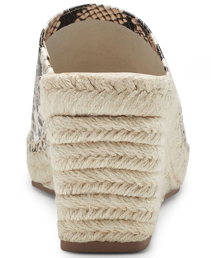 vince camuto kordinan