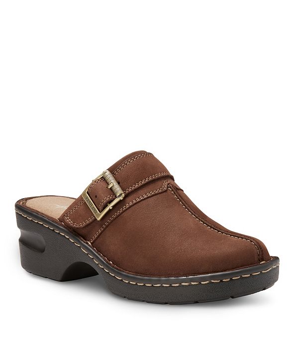 eastland women's clogs