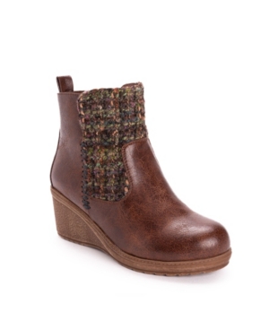 Women's Noah Cold Weather Booties Women's Shoes