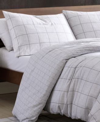 CLOSEOUT! Holden Grid 3 Piece Duvet Cover Set, King