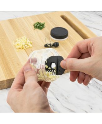 Chop N’ Spin Mini Garlic Chopper