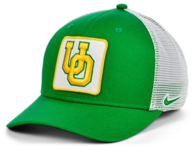 Nike - Oregon Ducks Patch Trucker Cap