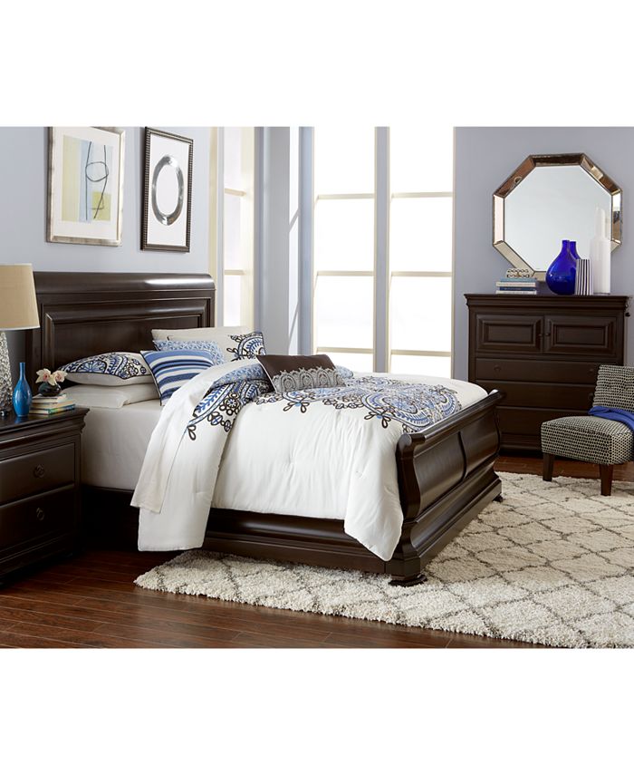 Furniture Closeout! Heathridge 3Piece California King Bedroom Set
