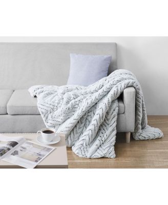 Christian Siriano Luxury Faux-Fur Throw, 60" x 70"