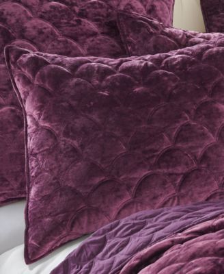 Ellora Velvet Quilt, King