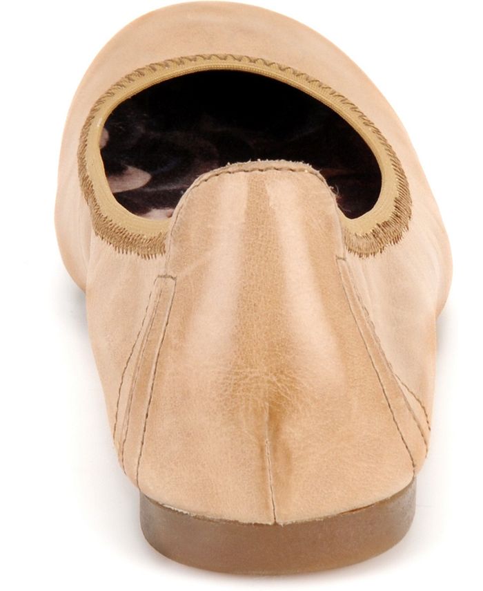 Born Women's Julianne Comfort Flats & Reviews Flats & Loafers Shoes
