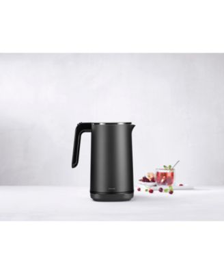 Enfinigy 1.5-L Black Kettle Pro