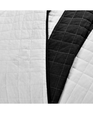 New Berlin Stripe 3 Piece Quilt Set, King