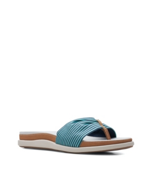 Clarks Women's Cloudsteppers Eliza June Sandals Women's Shoes