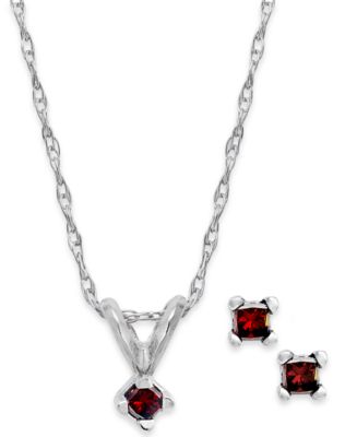 Macy's 10k White Gold Red Diamond Necklace and Earrings Set (1/10 ct. t ...