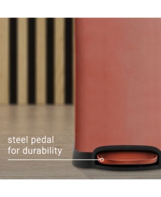 Betty Retro Mini Step-Open Trash Can