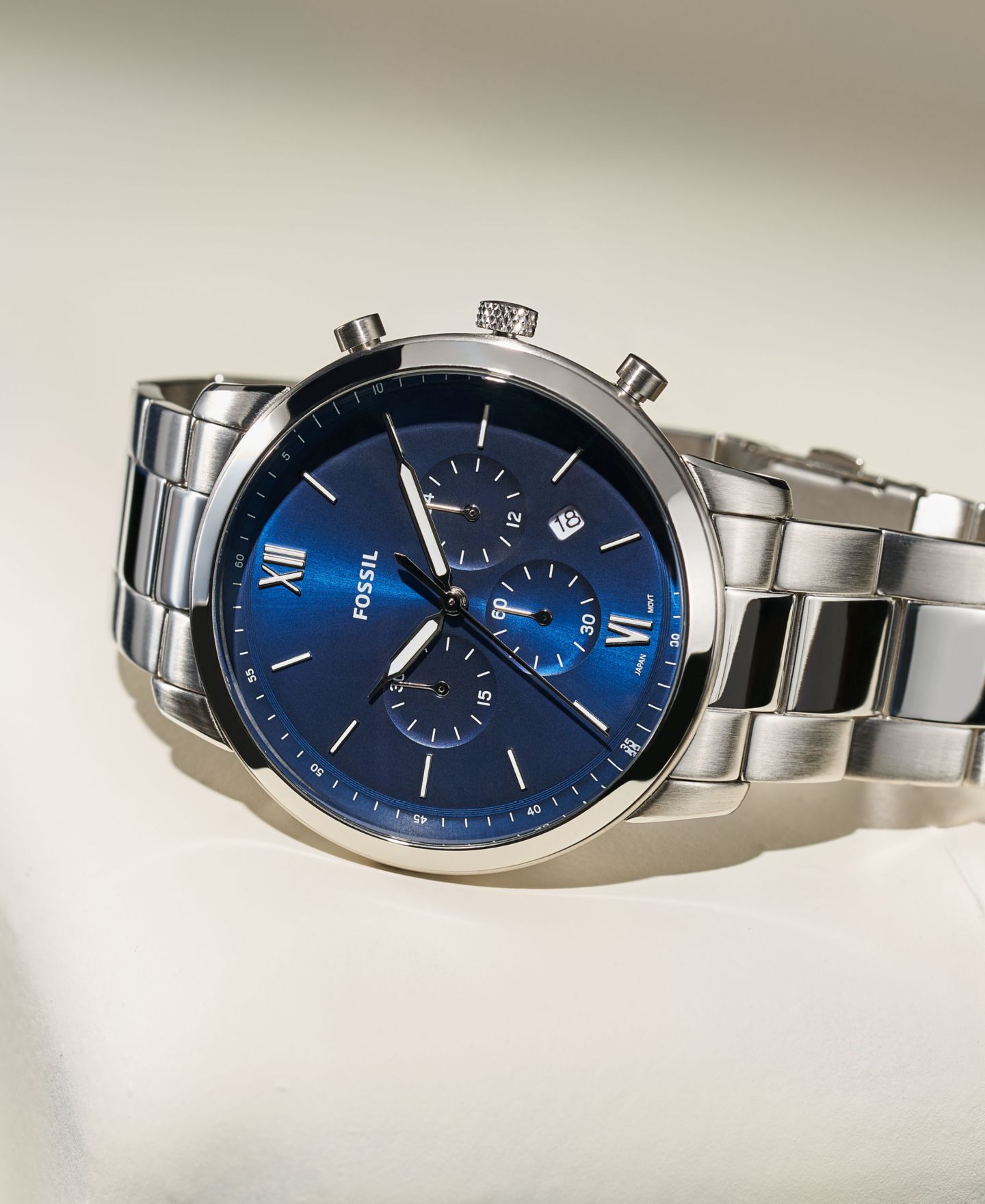 Мужские часы Fossil Neutra Silver-Tone Bracelet Watch 44mm — фото 4