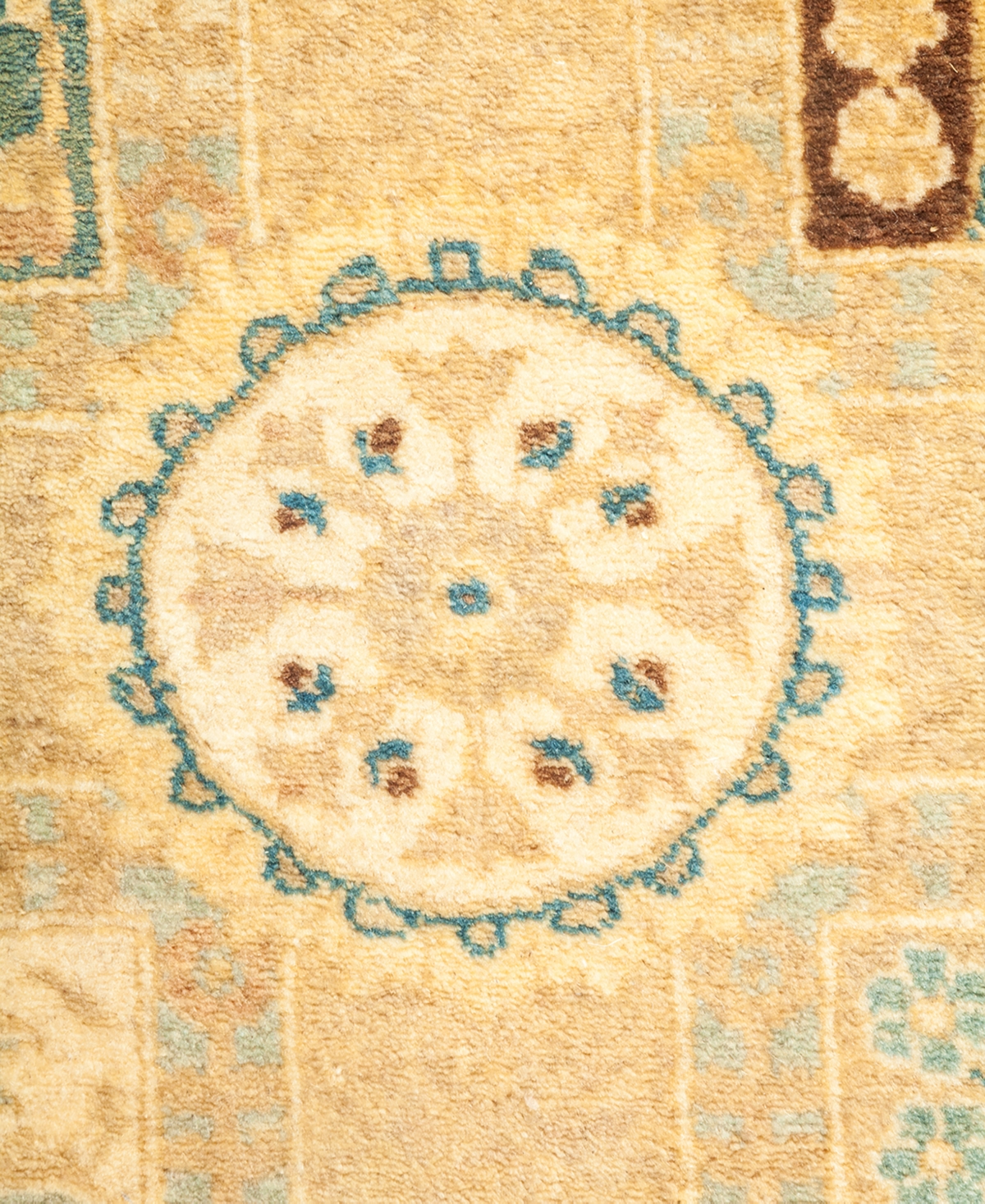 Adorn Hand Woven Rugs Mogul M1494 3' 0" x 8' 10" Runner Area Rug