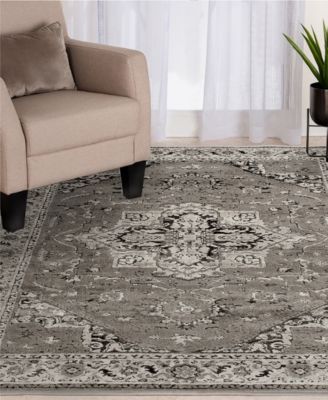 CLOSEOUT! Largo Isfahan 7'10" x 10'10" Area Rug