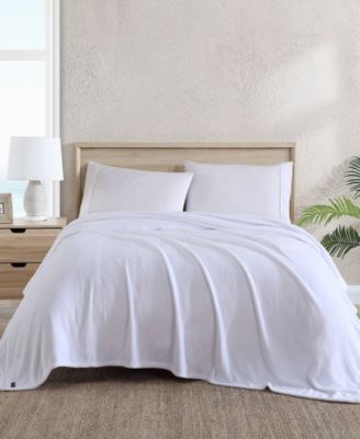 Home Solid Ultra Soft Plush Blanket, King