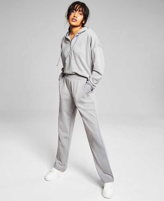Macy's sweatpants top