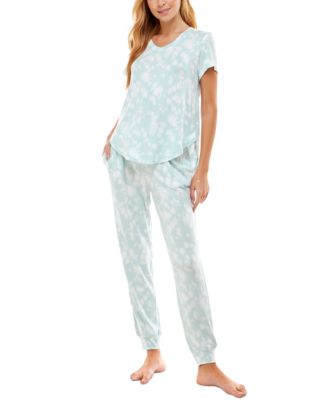 V-Neck T-Shirt & Jogger Pants Pajama Set
