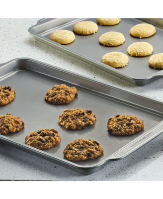 Nonstick Bakeware Set with On-the-Go Cake Pan and Lid, 5-Piece
