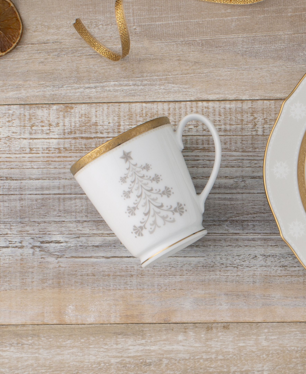 Charlotta Holiday Tree Mugs, Set of 4