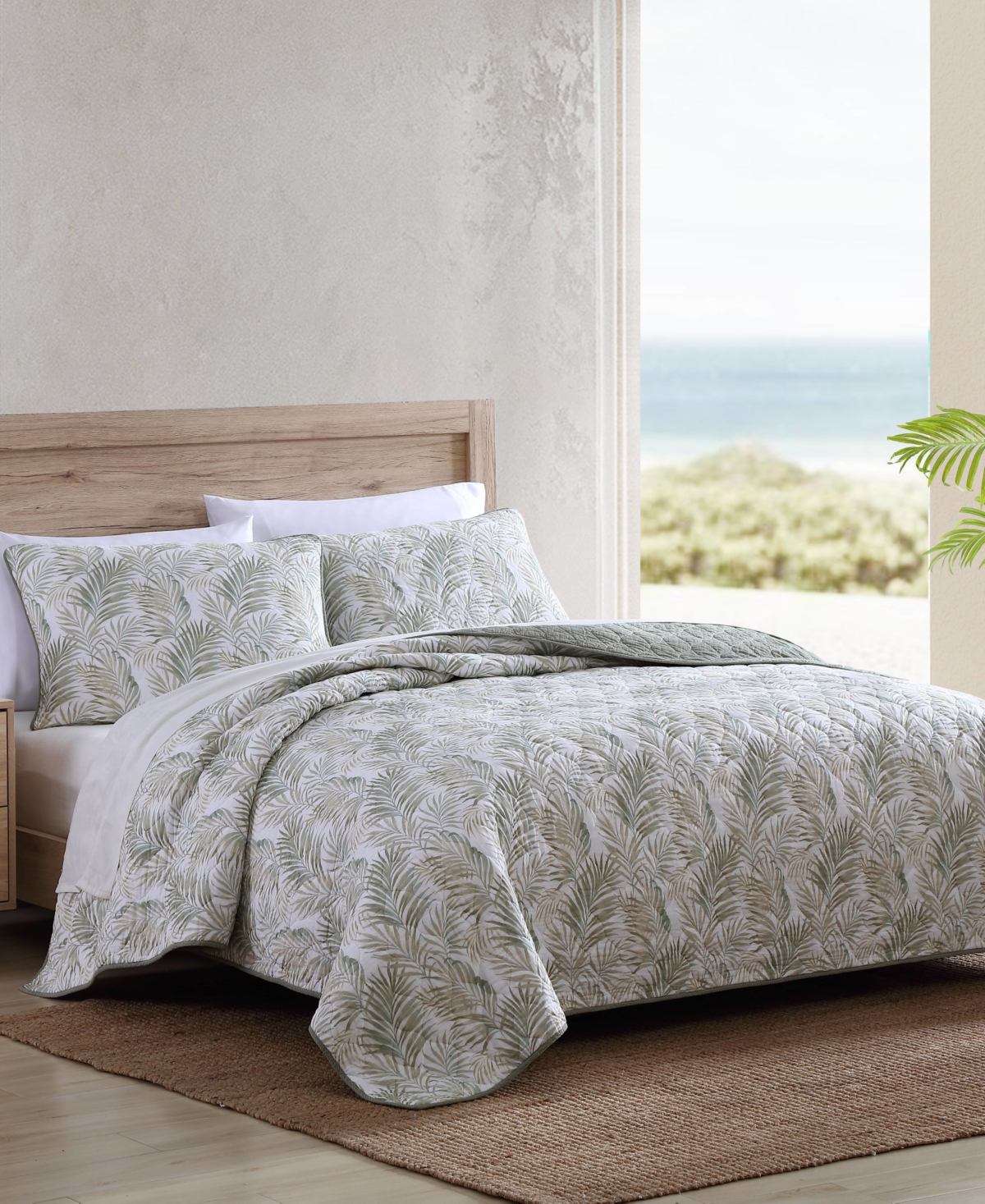 Closeout! Tommy Bahama Home Maui Palm Cotton Reversible 3 Piece Quilt Set