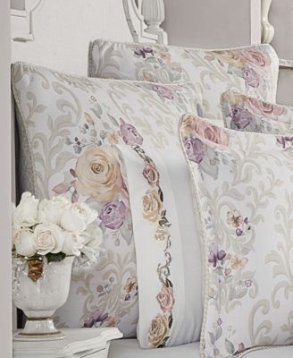 Chardonnay Comforter Sets