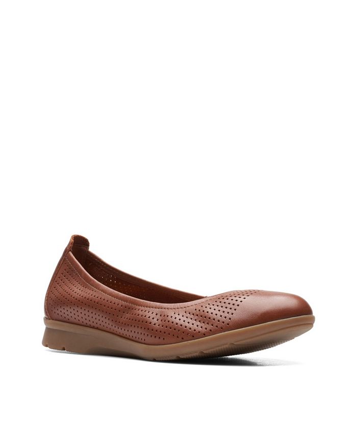 Clarks Women's Collection Ease Perforated - Macy's